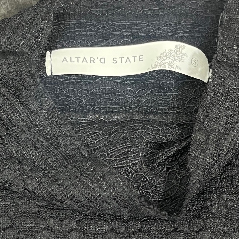 Whimsy Goth Lace Ribbed Crop Top Sz Small Black NWT Altar'd State Dark Romantic - Picture 6 of 7